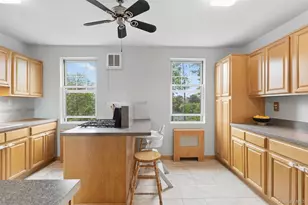 14 Soundview Ave, White Plains, NY 10606 - Photo 14