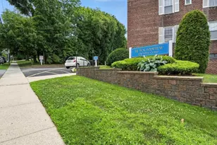 14 Soundview Ave, White Plains, NY 10606 - Photo 32