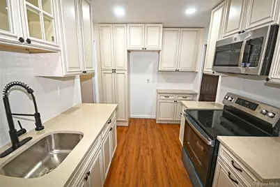 112-13 178th Street, Addisleigh Park, NY 11433 - Photo 12