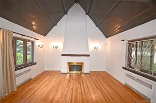 112-13 178th St, Addisleigh Park, NY 11433 - Photo 4