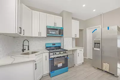 7 Continental Hill, Glen Cove, NY 11542 - Photo 10