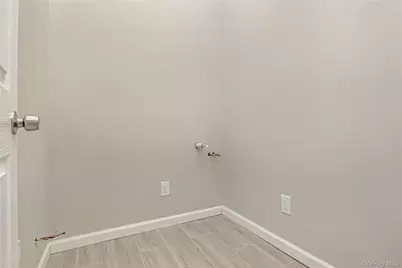 7 Continental Hill, Glen Cove, NY 11542 - Photo 14