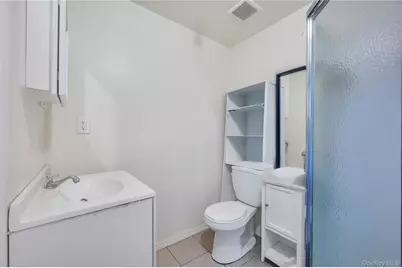 1199 Connetquot Avenue, Central Islip, NY 11722 - Photo 18