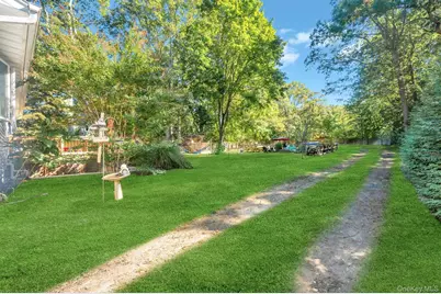 1199 Connetquot Avenue, Central Islip, NY 11722 - Photo 34