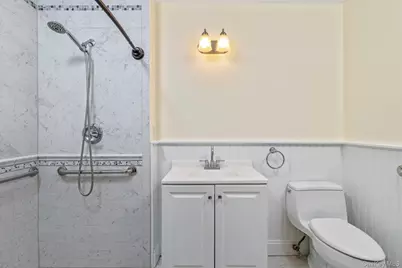 451 River Road, Nissequogue, NY 11780 - Photo 16