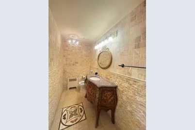 7 Henry Street, Great Neck, NY 11023 - Photo 18