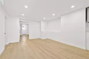 48-12 37th St, Long Island City, NY 11101 - Photo 14