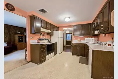 67 Van Brunt Avenue, Selden, NY 11784 - Photo 6