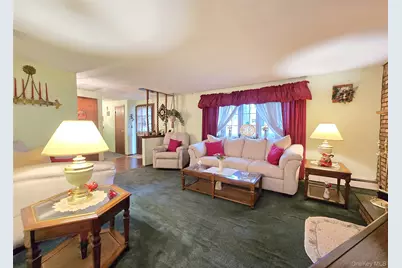 67 Van Brunt Avenue, Selden, NY 11784 - Photo 4