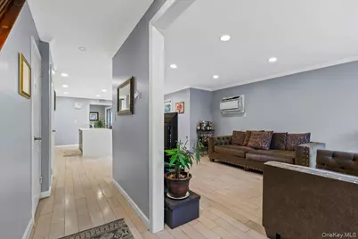 105 Hart Avenue, Yonkers, NY 10704 - Photo 4