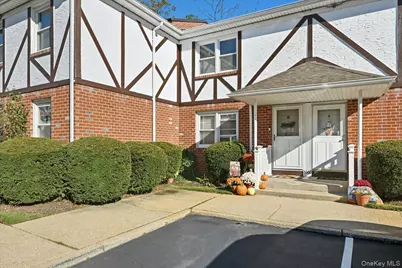 2066 Lakeview Road #B, Bellmore, NY 11710 - Photo 4