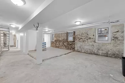 2249 Hughes Avenue, Bronx, NY 10457 - Photo 22