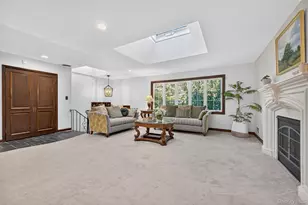 36 Fishermans Dr, Port Washington, NY 11050 - Photo 4