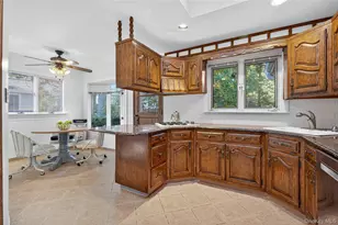 36 Fishermans Dr, Port Washington, NY 11050 - Photo 10