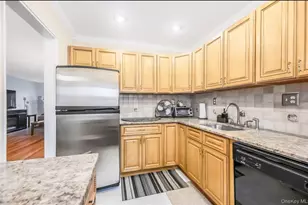 14 Fieldstone Dr, Hartsdale, NY 10530 - Photo 4