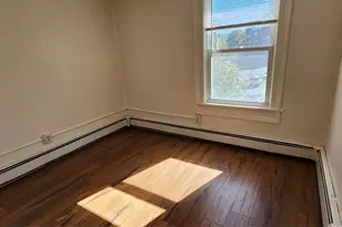 20 Delaware St, Port Jervis, NY 12771 - Photo 8