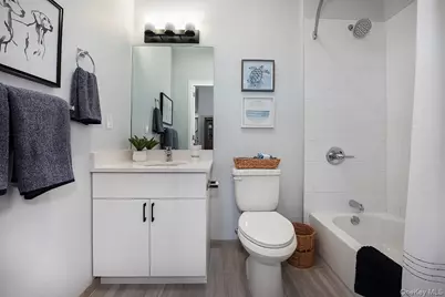 300 Carleton Avenue #7213, Central Islip, NY 11722 - Photo 12