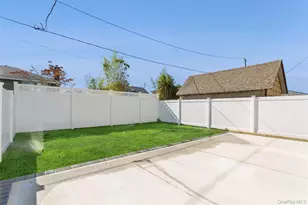 31 Kent Rd, Island Park, NY 11558 - Photo 26