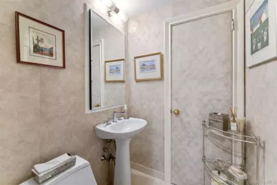 3 Warnke Lane, Scarsdale, NY 10583 - Photo 22