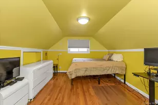 5 Wilfred Blvd, Hicksville, NY 11801 - Photo 10