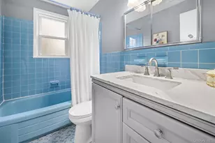 4 Elm St, Greenvale, NY 11548 - Photo 28