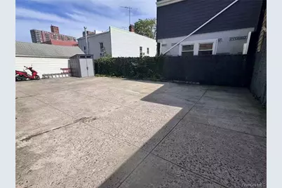 177 Bay 49th Street #2, Brooklyn, NY 11214 - Photo 4