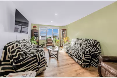 480 Riverdale Avenue #7L, Yonkers, NY 10705 - Photo 10