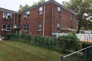 160-06 75th Rd Fesh Meadow, Fresh Meadows, NY 11366 - Photo 2