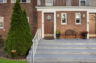 131-09 234th St, Rosedale, NY 11422 - Photo 2