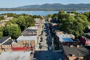 121 Renwick St, Newburgh, NY 12550 - Photo 2