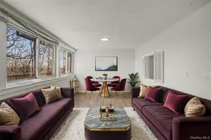 8 Wyndover Woods Ln, White Plains, NY 10603 - Photo 4