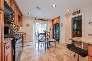 1711 Mahan Ave, Bronx, NY 10461 - Photo 10