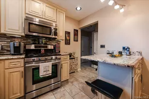 1711 Mahan Ave, Bronx, NY 10461 - Photo 26