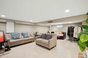 320 W 11th St, Deer Park, NY 11729 - Photo 24