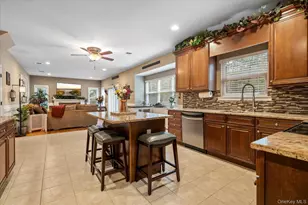 10 Cedar Grove Terrace, Middle Island, NY 11953 - Photo 10