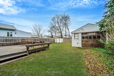 8 Eastern Concourse, Amityville, NY 11701 - Photo 18