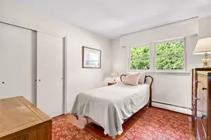 46 Skyview Dr, Poughkeepsie, NY 12603 - Photo 18