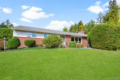 46 Skyview Drive, Poughkeepsie, NY 12603 - Photo 2