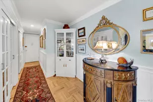 266 Pelham Rd, New Rochelle, NY 10805 - Photo 2