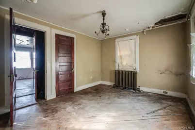 76 Leroy Place, Newburgh, NY 12550 - Photo 6