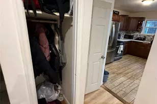 443 Howe Ave, Bronx, NY 10473 - Photo 12