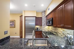 10 City Pl, White Plains, NY 10601 - Photo 4