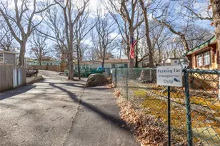 47 Woodcliff Trail, Calverton, NY 11933 - Photo 22