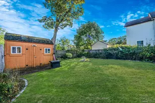 60 Lake Shore Dr, Patchogue, NY 11772 - Photo 36