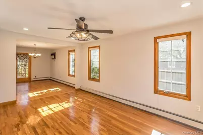 2186 McClellan Street, East Meadow, NY 11554 - Photo 6