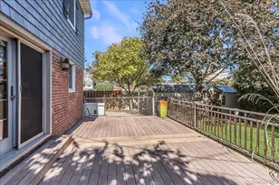 2186 Mcclellan St, East Meadow, NY 11554 - Photo 28