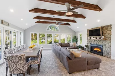 17 Winchester Lane, Huntington, NY 11743 - Photo 12