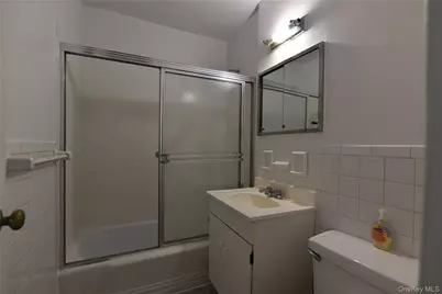 54-44 Little Neck Parkway #5O, Little Neck, NY 11362 - Photo 12