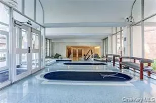 54-44 Little Neck Pkwy, Little Neck, NY 11362 - Photo 4