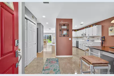 21 Indian Trace, Kings Park, NY 11754 - Photo 2